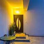 Angello Vila